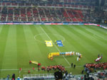 Entrada dos times em campo para o jogo entre Santos e Kashiwa Reysol.