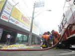 Bombeiros na luta contra o fogo