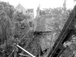 H 30 anos, no dia 6 de janeiro de 1982, o Jornal de Santa Catarina mostrava o desabamento da Ponte do Salto, em Blumenau.