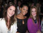 Juntas, Nathalia Dill, Marina Ruy Barbosa e Juliana Alves assistiram ao desfile da Espao Fashion