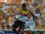 Foto do jogo entre Cricima e Brusque, vlido pelo Campeonato Catarinense