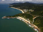 O fotgrafo Patrick Rodrigues sobrevoou a rodovia Interpraias, em Balnerio Cambori, e clicou as seis praias agrestes da cidade
