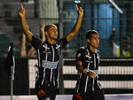 Lance do jogo entre Figueirense e Brusque
