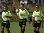 Foto da arbitragem da partida