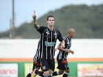 Comemorao de gol do Figueirense