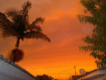 Cu alaranjado ao amanhecer em Encruzilhada do Sul/RS
