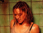 2002 - Foto de Neal Preston em cena do clipe de Die Another Day