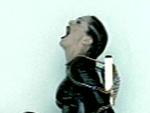 1994 - Cena do clipe Human Nature com figurino e coreografias inspirados em S&M