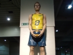 Esttua em homenagem ao jogador Murilo 