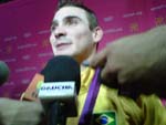 Estreante Arthur Zanetti conquistou o lugar mais alto do pdio, com uma medalha indita para a ginstica artstica.