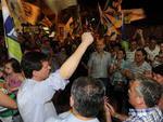 Jean Kuhlmann comemora com apiadores a disputa no 2 segundo turno. Candidato do PSD teve 30,75% dos votos 
