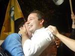 Napoleo termina em primeiro com 38,75% dos votos. Candidato comemorou o 2 turno junto ao comit do PSDB
