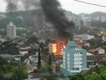 Incndio destri depsito em Blumenau
