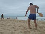 Praia Brava, em Itaja, tem as condies ideais para a prtica de esportes. Caminhada, surfe, fescobol e futebol no falta  beira-mar