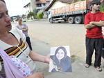 Julho: O corpo de Ariana Donato Arndt, de 16 anos,  encontrado no Rio Benedito, no Centro de Timb, 24 dias depois de ter desaparecido. Segundo laudo do Instituto Geral de Percias (IGP), a jovem morreu por afogamento. O principal suspeito do crime  o namorado da garota, Jhony Karsten, preso pela Polcia Civil no mesmo dia em que o corpo foi localizado