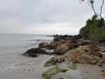 A Praia da Saudade, em Penha, entra na relao dos autoexplicativos. Diante da tranquilidade do local, com o vem e vai das pequenas ondas,  quase impossvel voc no remeter o pensamento ao passado