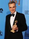 Aclamado pela atuao pica, o ator Daniel Day-Lewis levou para casa o trofu de Melhor Ator em um Filme de Drama por &quot;Lincoln&quot;