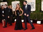 O diretor de &quot;Argo&quot;, Ben Affleck, esbarrou na atriz Sofia Vergara no tapete vermelho