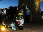 No fim da tarde de segunda-feira, na Capital, porto-alegrenses prestaram homenagem no Parque Farroupilha, a Redeno 