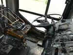 Segunda-feira: nibus  incendiado durante a madrugada no Bairro Meia Praia, em Navegantes