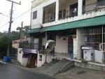 Tera-feira: Mulher morre em incndio em Indaial. A vtima estava no primeiro andar de um conjunto de quitinetes no Bairro Tapajs