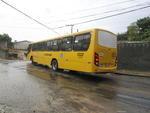 Quinta-feira: Aps reclamaes dos usurios, representantes do Seterb e do Consrcio Siga, em reunio, voltaram atrs na medida preventiva contra atentados, autorizando as linhas que passam pelas ruas Corips, Ararangu, Pedro Krauss Senior, Morro Dona Edith, Morro da Concrdia e Morro da Pedreira a seguirem at o ponto final