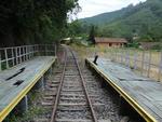Passeios no trem histrico de Apina cessaram aps estragos nos trilhos causados pela enchente de 2011. Liberao formal de trfego  aguardada para que atrao no Alto Vale volte a fazer a alegria de moradores e visitantes