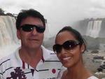 Foz do Igua�u, Paran� - Isair Franzem e Kalinca Gielow, de Blumenau, em dezembro de 2012