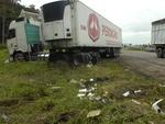 17 - 3 de setembro de 2011 - Acidente na BR-470 interrompe viagem de estudantes de Nova Erechim, Oeste catarinense. Cinco morreram e quatro ficaram em estado grave. O acidente foi s 7h30min, no trevo que d acesso a Gaspar. Um carro cortou a frente da van, o motorista desviou e bateu na carreta que vinha no sentido contrrio. Morreram Bruna Zenni, 16, Danielly Hining, 14, Renata Pezenatto, 14, Jocicler Mascarello, 45, e Gustavo Weschenfelder, 15.