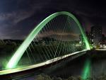 Segunda-feira: Em reunio, empresrios de Blumenau decidiram, por unanimidade, defender a construo da nova Ponte do Centro no traado e projeto j definidos na administrao anterior, ou seja, saindo da Rua Rodolfo Freygang em direo  Rua Chile