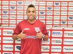 Segunda-feira: Thiago Silva  contratado pelo Atltico de Ibirama. Meio-atacante  o ltimo reforo para o Campeonato Estadual