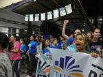 Quarta-feira: Protesto reuniu cerca de 200 pessoas em prol da Furb Federal