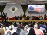 Domingo: Primeiro fim de semana dos Gidees  marcado por msica, pregaes e comrcio de rua em Cambori. Celebraes seguem at 1 de maio. Evento evanglico espera receber 150 mil pessoas
