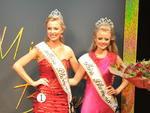 Miss Blumenau 2012 passa a faixa para a nova Miss