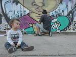 A Rua Itapiranga, nos fundos da Vila Germnica, em Blumenau, recebeu as cores e formas de 25 grafiteiros que participaram do projeto Escritores de Rua.
