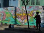 A Rua Itapiranga, nos fundos da Vila Germnica, em Blumenau, recebeu as cores e formas de 25 grafiteiros que participaram do projeto Escritores de Rua.