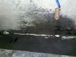 Local onde presos lavam roupas e bebem gua