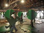 A montagem da mostra comeou nesta segunda-feira, dia 13 de maio, e a abertura ser na quinta, dia 16, s 14h, com entrada franca.