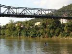 Pndulo Humano aconteceu neste sbado e domingo, dias 8 e 9, na Ponte de Ferro no Centro de Blumenau