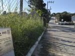 Das 25 obras de pavimentao financiadas com o Badesc somente 10 esto prontas. Quatro esto em andamento e 11 no tm data para comear; quem sofre so os moradores. Na foto, Rua Alberto Kath