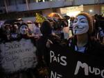 Blumenauenses aderiram aos protestos nacionais e foram s ruas nesta quinta-feira