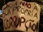 Blumenauenses aderiram aos protestos nacionais e foram s ruas nesta quinta-feira