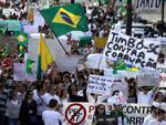 Protesto em Timb