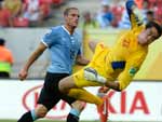 O Uruguai venceu o Taiti por 8 a 0 durante jogo em Recife, pelo Grupo B da Copa das Confederaes.