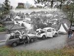 As fotos desta galeria so resultado de uma fuso de imagens impactantes da cheia com a vida atual no Vale do Itaja. A produo foi inspirada na srie da historiadora holandesa Jo Hedwig Teeuwise, intitulada Ghosts of War, feita em 2012