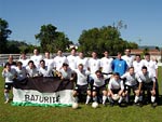 Baturit Futebol Espetculo/Encantado-RS. De p: Manga (Coach), Barras, Beto, Bill, Duro, Marcelo, Pinca, Jupa, Cuia, Gota, Oneal, Patrocinador 1 e 2. Agachados: Tobi, Cleber, Jonas, Daniel, Gabi,Vagner, Marciano, Jefe, Lalas e Plo