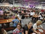 Segunda-feira: Feira da Amizade de Blumenau supera expectativas da organizao