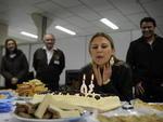 Tera-feira: Mulher que nasceu durante a enchente de 1983 recebe homenagem em Blumenau