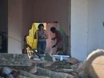 Casas e carros sofreram danos e ruas ficaram alagadas