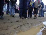 Protesto pede melhores condies em escola improvisada no Bairro Passo Manso